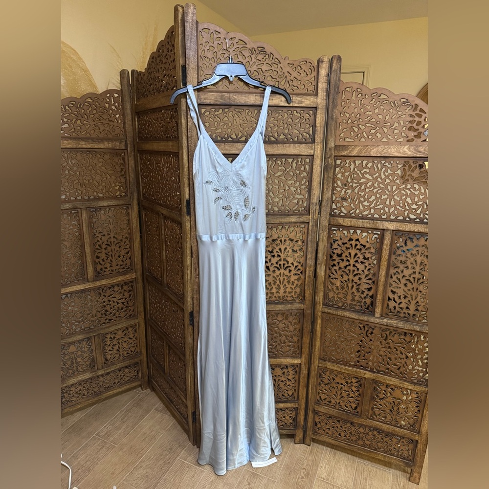 NWT NEW Reformation Tatie Silk Dress - Picture 3 of 4